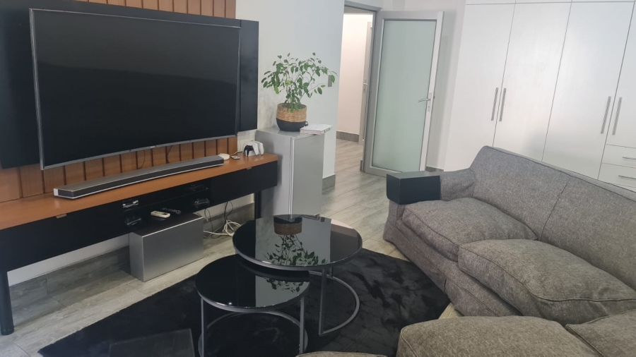 5 Bedroom Property for Sale in Protea Park North West